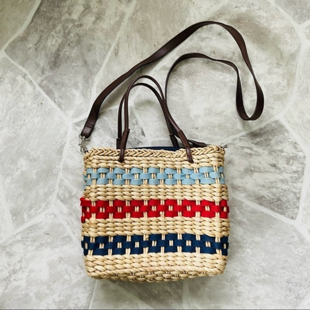 Tan wicker striped rattan crossbody detachable strap woven vacay purse